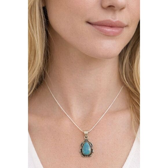 New Sterling Silver Turquoise Oval Pendant Necklace Southwestern Artisan Jewelry - Picture 2 of 5